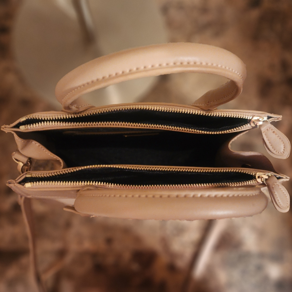 Urban Expressions Tan Cooper Satchel Handbag With Add'l Shoulder Strap. NWOT. - Picture 3 of 6